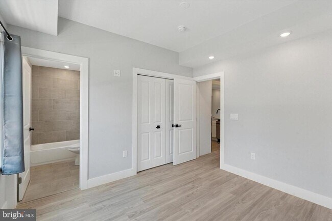 Building Photo - 2401 N 2nd St