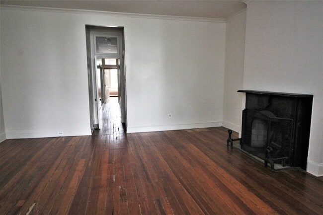 Building Photo - 1513 Bolton St