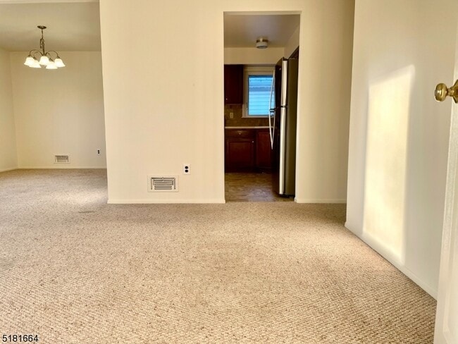 Building Photo - 365 Patricia Ct