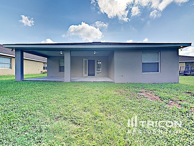 Building Photo - 303 Lisa Ann Ct