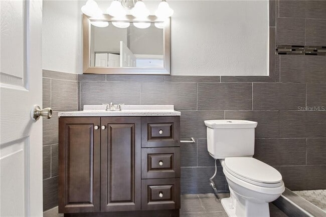 Building Photo - 5614 Pinnacle Heights Cir