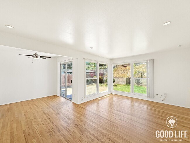 Building Photo - Charming 2BD/2BA National City Home with Fresh Updates, Backyard & Attached Garage