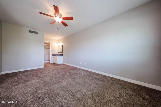 Building Photo - 5634 S Captain Kidd Ct