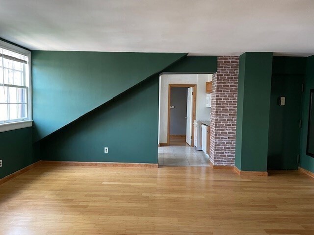 Building Photo - 21 Bowdoin St