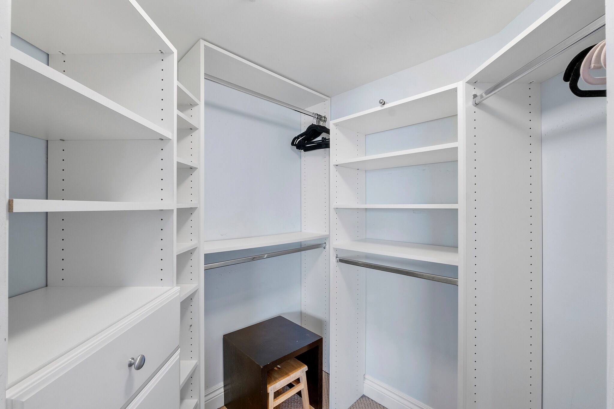 large closets - 2001 N Ocean Blvd