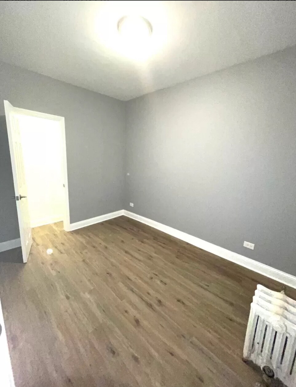 Building Photo - 3720 N Clark St