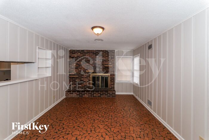 Building Photo - 5057 Helene Rd
