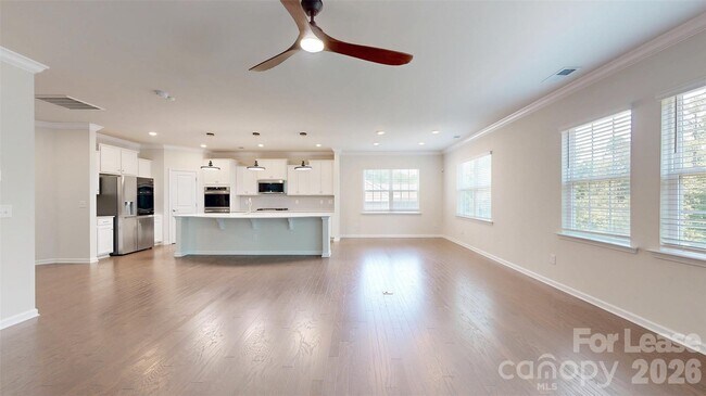Building Photo - 15718 Aviary Orch Wy