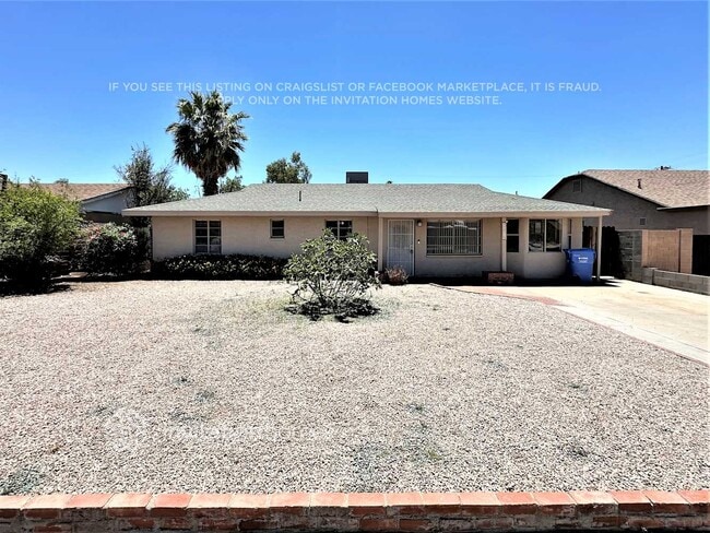 Building Photo - 1215 E Winter Dr