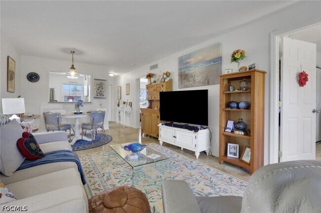 Building Photo - 6300 South Pointe Blvd