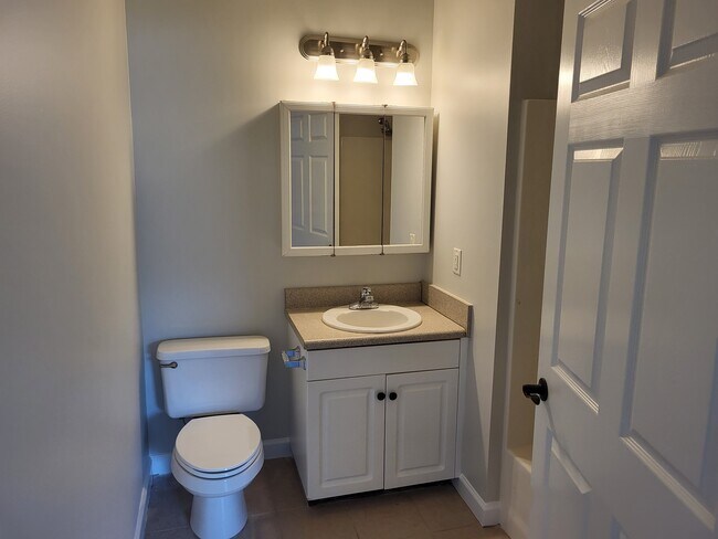 Building Photo - 351 Moss Creek Ln