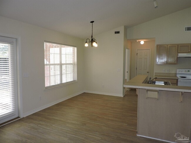 Building Photo - 6837 Fort Deposit Dr