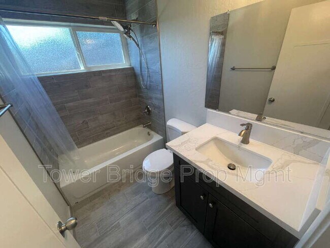 Building Photo - 8255 Oahu Dr