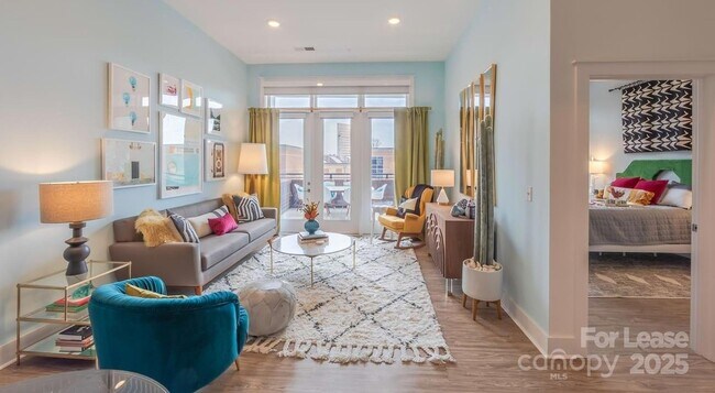 Building Photo - 650 E Brooklyn Vlg Ave