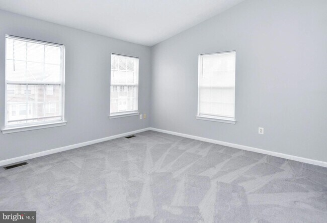 Building Photo - 9815 Berrywood Ct