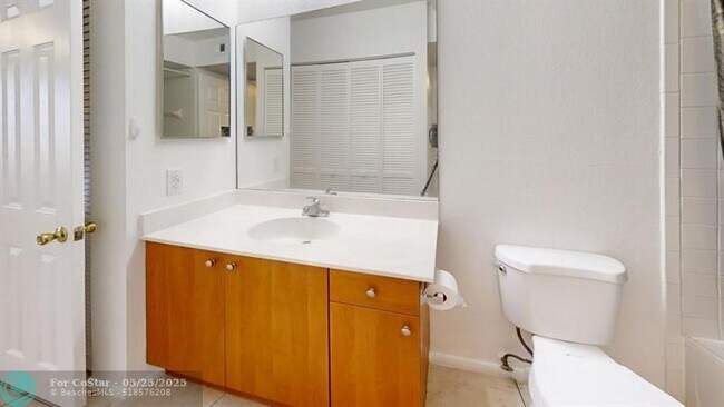 Building Photo - 1705 Palm Cove Blvd