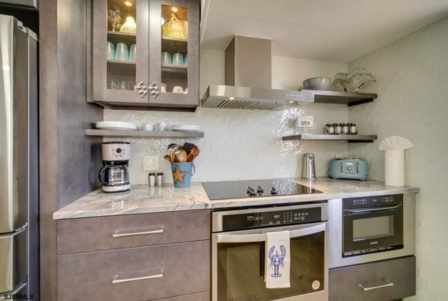 Building Photo - 3101 Boardwalk