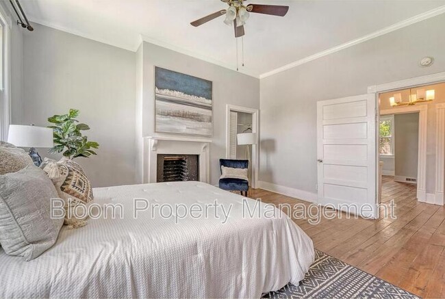 Building Photo - 169 Fishburne St