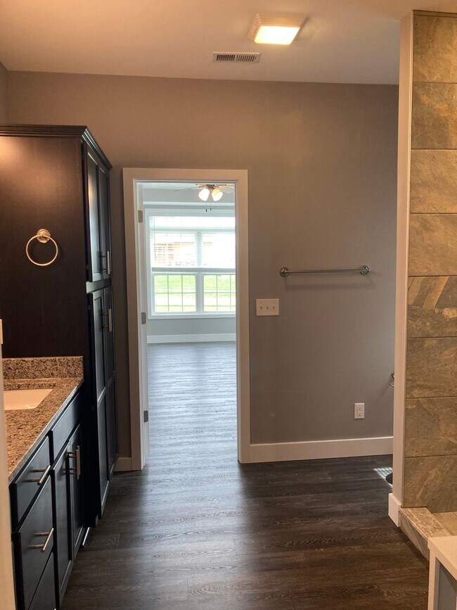 Building Photo - 119 McClendon Hills Ln