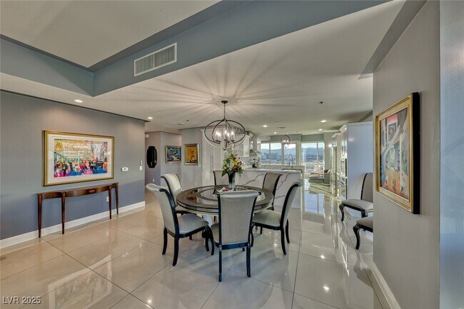 Building Photo - 4575 Dean Martin Dr
