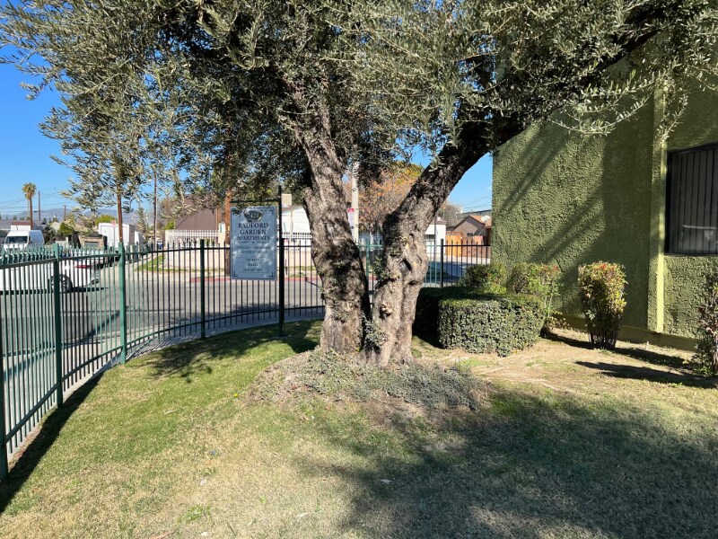 Building Photo - 7424 Radford Ave