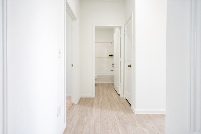 Building Photo - 23902 Tillage Ln