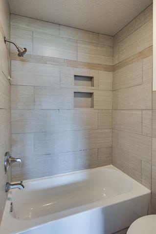 Building Photo - 1728 Stonegate Dr