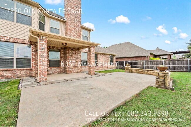 Building Photo - 7220 Old Santa Fe Trail