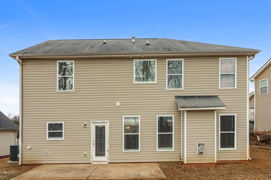 Building Photo - 340 Darbys Run Ct