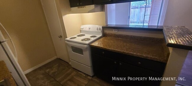 Building Photo - 4700 Boulder Dr