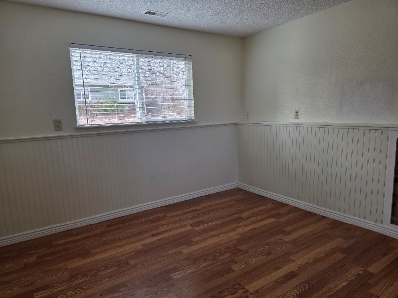 Building Photo - 2844 Lexington Ln