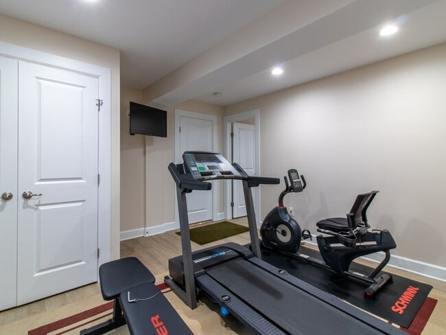 Building Photo - Spacious 4BR / 3BA • 2,800 Sq Ft • Garage • Community Pool • Minutes to Rehoboth Beach