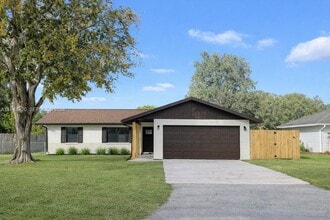 Building Photo - 1696 CR 607