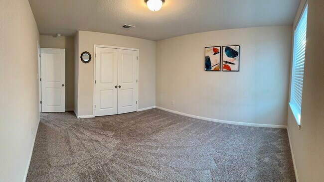 Building Photo - 109 Osier Pass