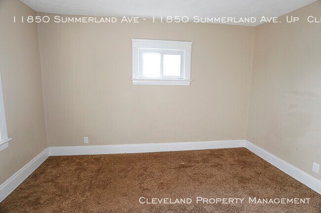 Building Photo - 11850 Summerland Ave