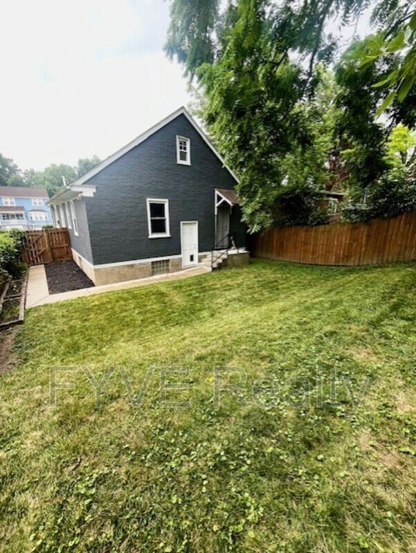 Building Photo - 3463 Wabash Ave