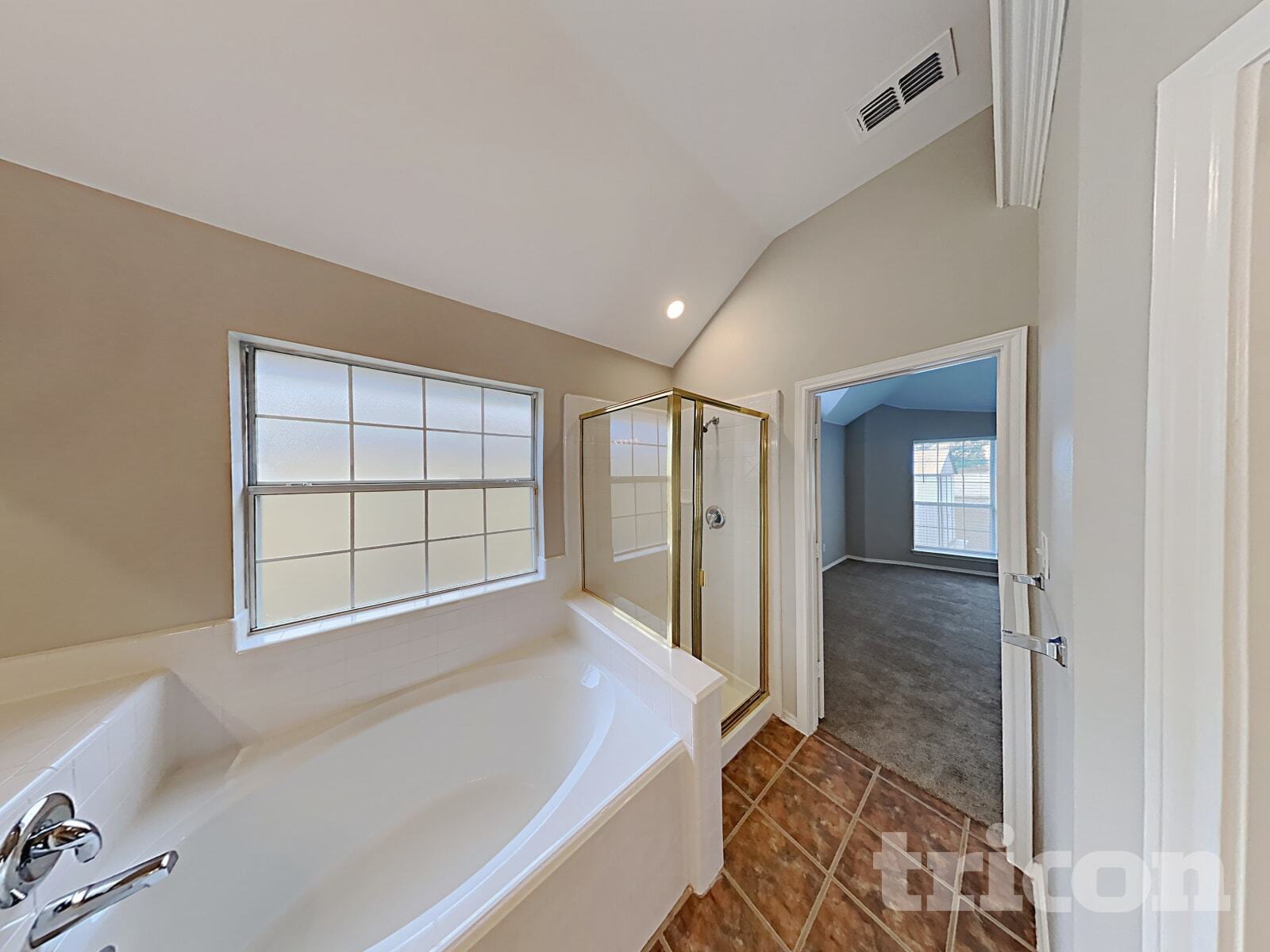 Building Photo - 1013 Kingsley Dr