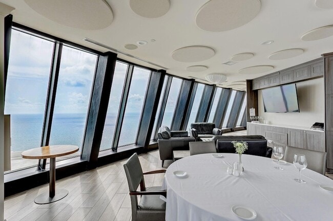 Building Photo - 3000 N Ocean Dr