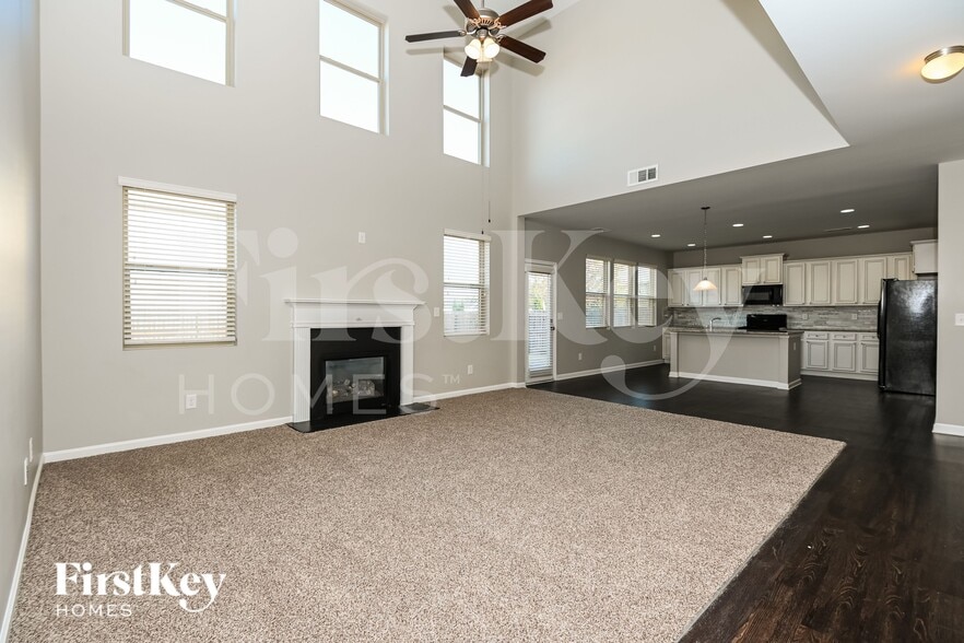 Building Photo - 81 Laurelcrest Ln