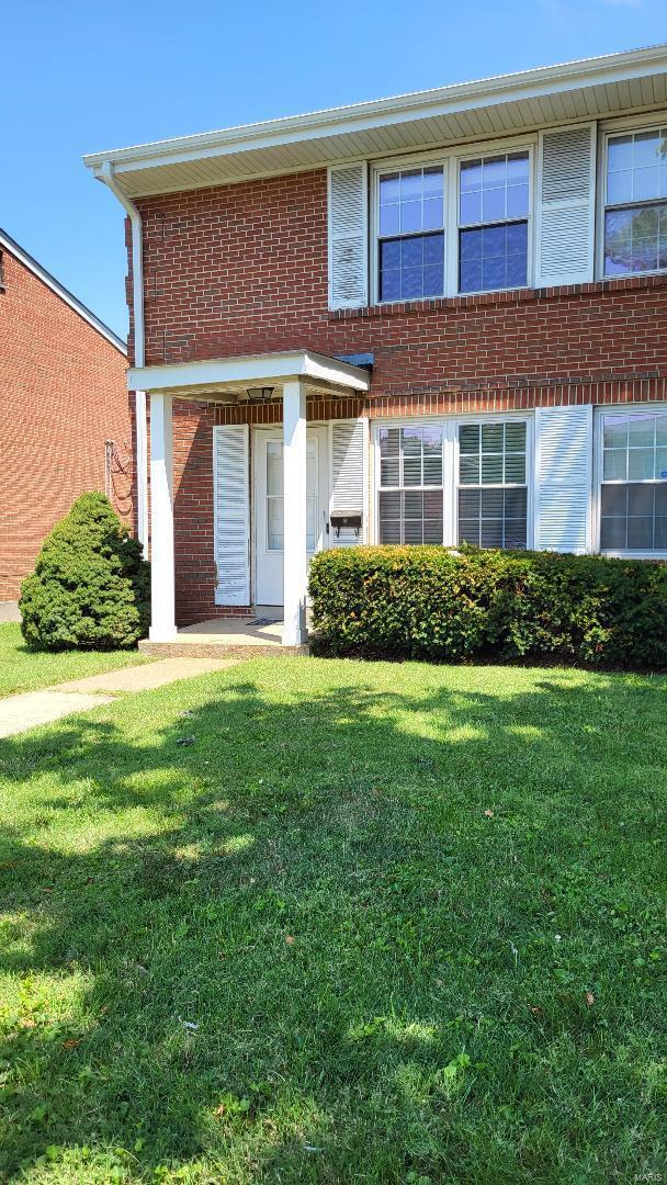 Primary Photo - 447 Olian Dr
