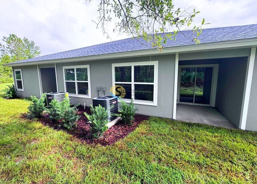 Building Photo - 22 Service Tree Pl