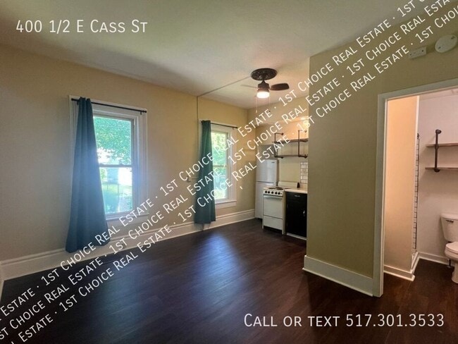 Building Photo - 400 1/2 E Cass St-