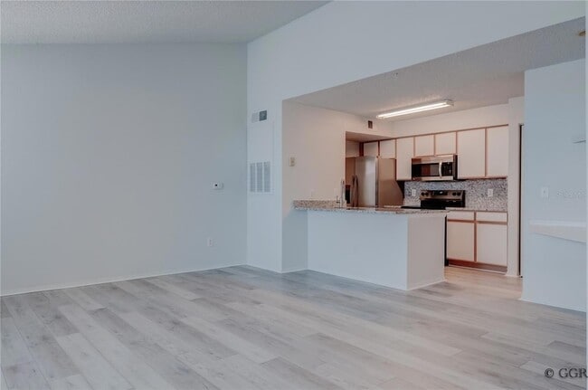 Building Photo - 2210 Grand Cayman Ct