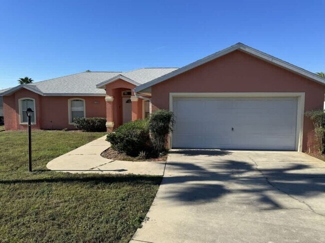 Building Photo - 1398 N Foxrun Terrace