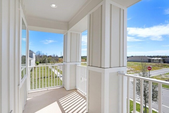 Building Photo - 28793 Sweet Persimmon Dr