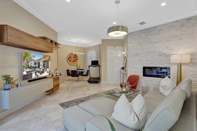 Building Photo - 1529 Shoreline Way