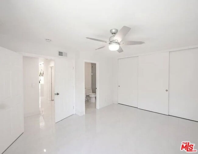 Building Photo - 25679 Lupita Dr
