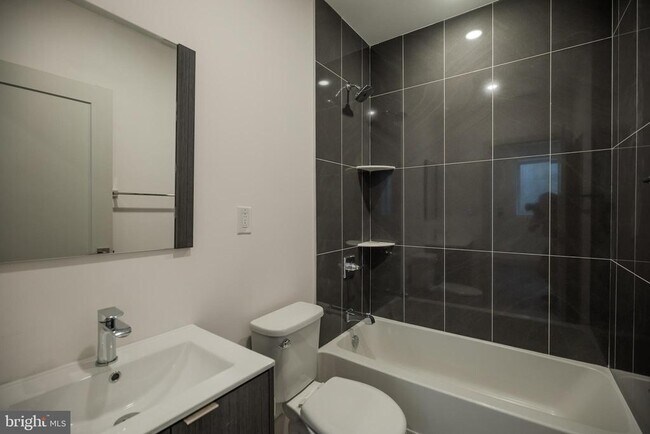 Building Photo - 3716 Haverford Ave