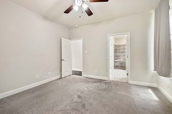 Building Photo - 1050 Kenney Fort Xing