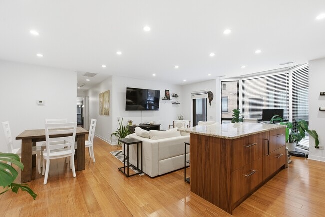 Building Photo - 222 S Racine Ave